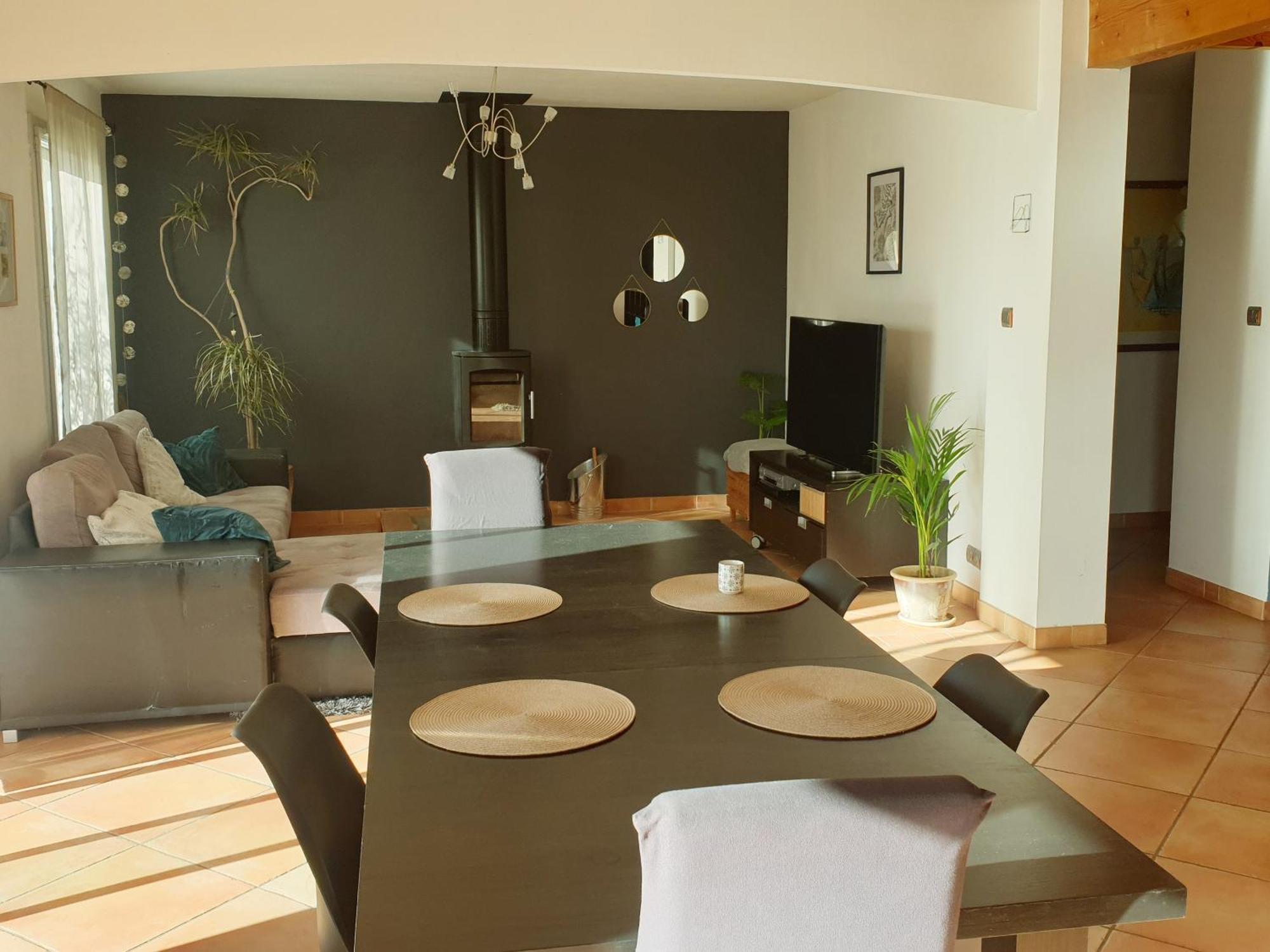 Maison Spacieuse Face Aux Pyrenees Carla-Bayle Экстерьер фото